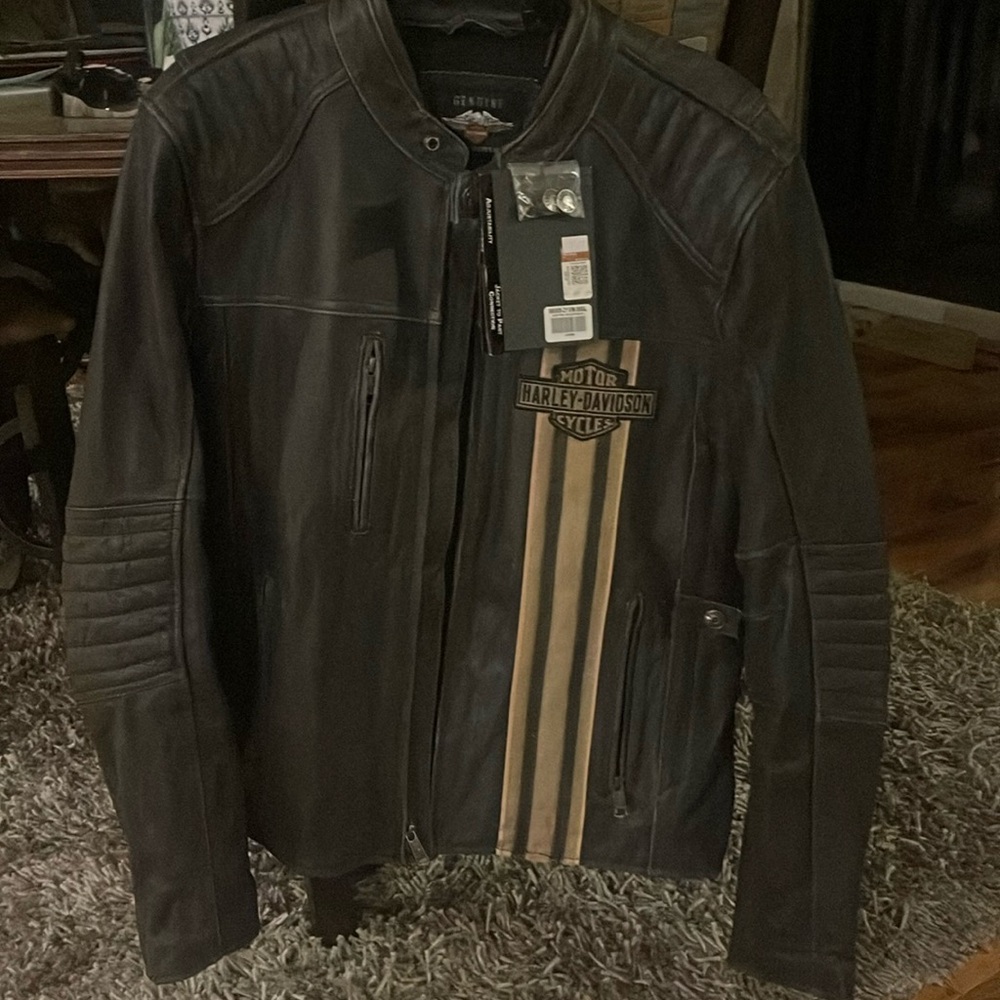 New with tags men’s Harley Davidson leather jacket